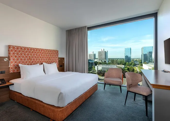 Wyndham Frankfurt Niederrad 4*
