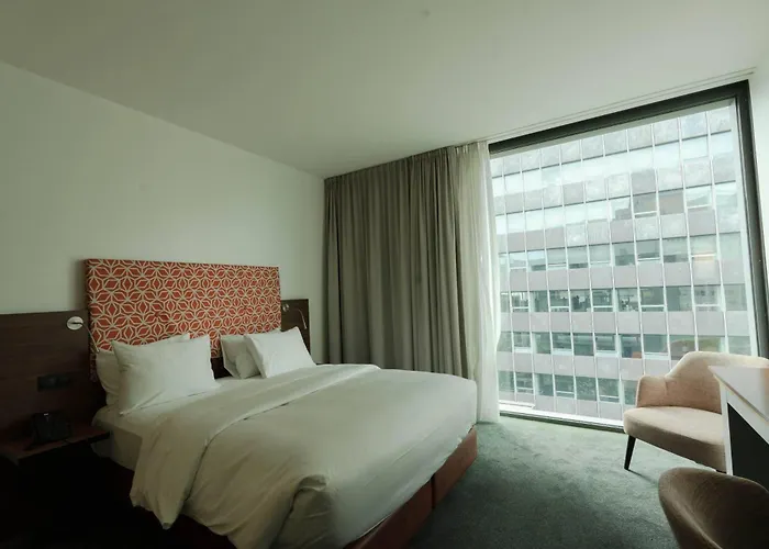 Wyndham Frankfurt Niederrad 4*